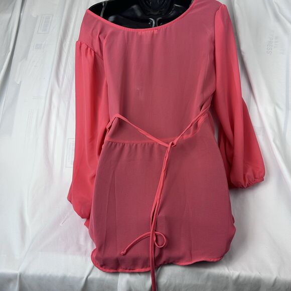 G+D Womens Sheer Button half Button Down Top Size 1X Coral Blouse Tie in Back - Picture 5 of 5